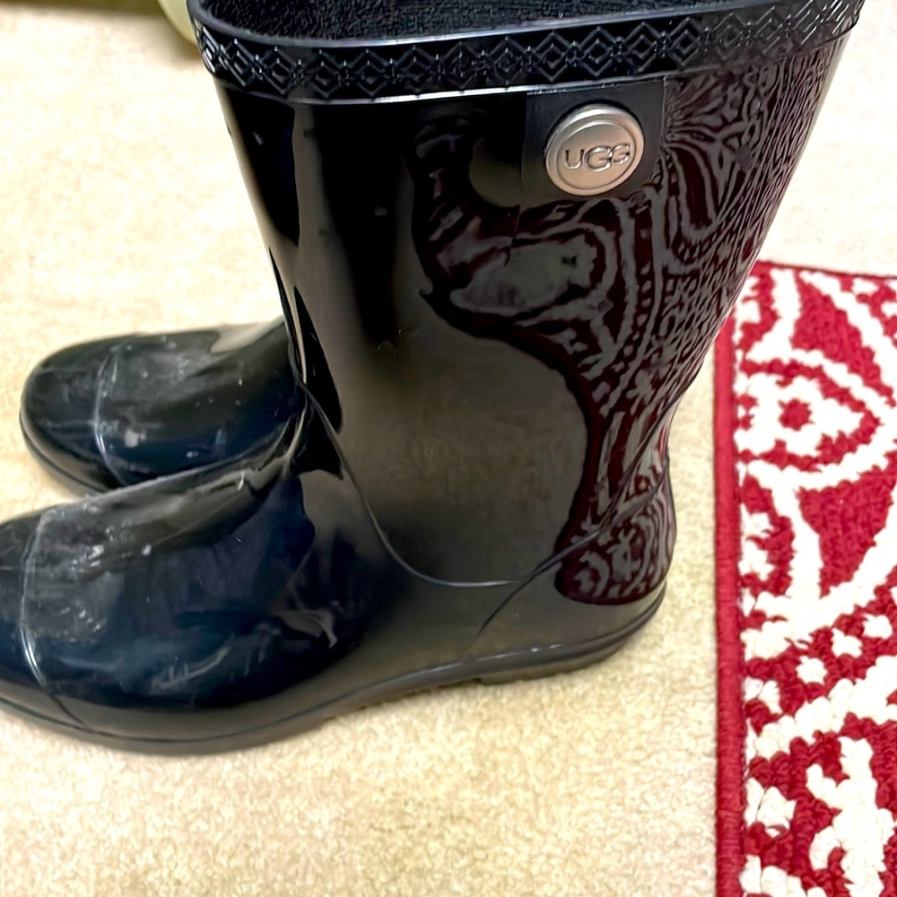 Ugg black rain boots size 9